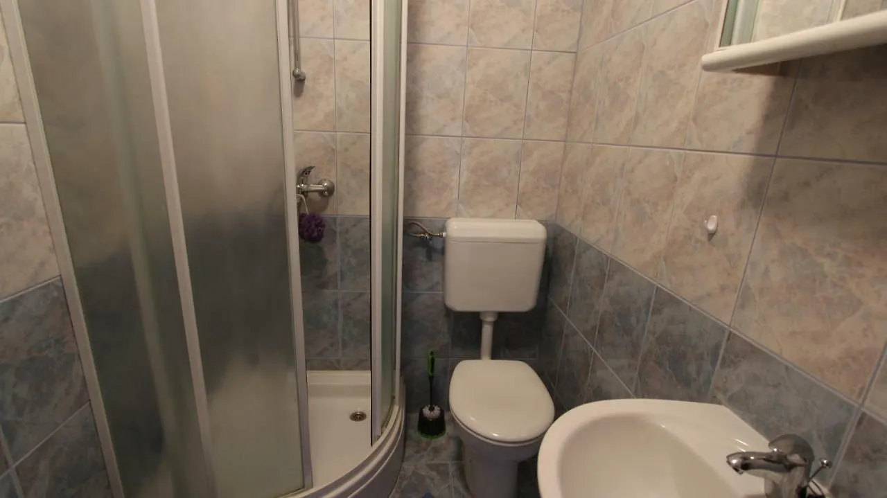 Holiday House Matko Gabonjin Apartment