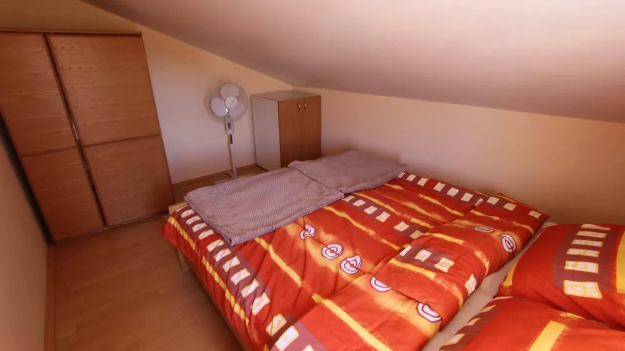 Holiday House Matko Gabonjin